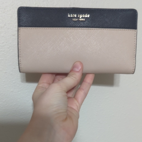 Kate Spade White and Black Women's Bag - Picture 11 of 11